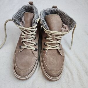 Born Orlene Taupe Birch Ankle Lace up Hiking Boot Size 9